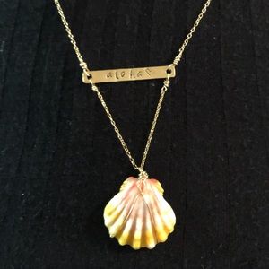 Sunrise shell necklace